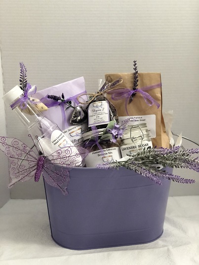 Lavender Valentine Basket – Aromatic Infusions